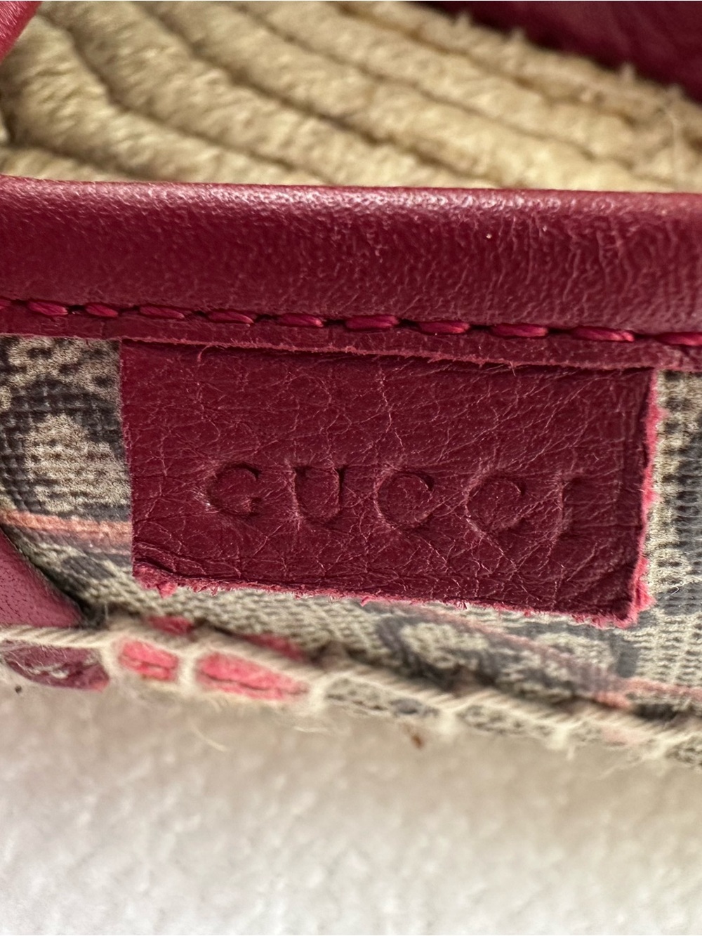 Gucci Beige GG Canvas Espadrilles with Multicolor Bird & Floral Motif - Picture 4 of 7